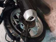 https://riyasewana.com/uploads/yamaha-mt15-62129344073.jpg