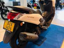 https://riyasewana.com/uploads/yamaha-n-max-151003131995.jpg