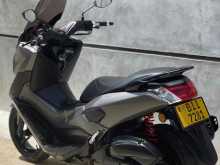 https://riyasewana.com/uploads/yamaha-n-max-418053522352.jpg