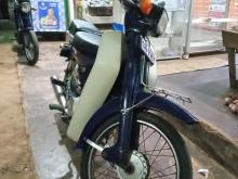 Yamaha Mate 50 1987 Motorbike