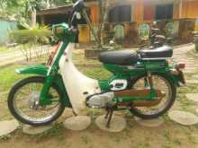 Yamaha Mate 1990 Motorbike