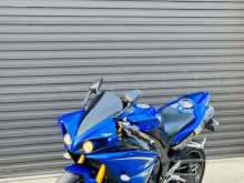 Yamaha R 1 2012 Motorbike