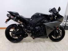 Yamaha R 1 2014 Motorbike