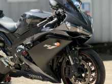 https://riyasewana.com/uploads/yamaha-r1-31902064012.jpg