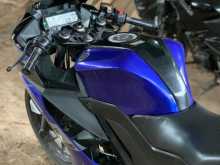 https://riyasewana.com/uploads/yamaha-r15-1121274213543.jpg