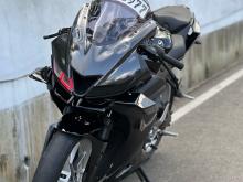 Yamaha R15 2019 Motorbike