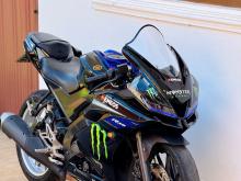 Yamaha R15 2020 Motorbike