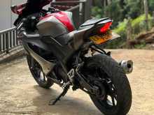 https://riyasewana.com/uploads/yamaha-r15-1820292322262.jpg