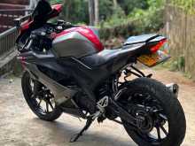 https://riyasewana.com/uploads/yamaha-r15-1820292422623.jpg