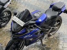Yamaha R15 2019 Motorbike