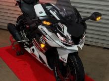 Yamaha R15 2019 Motorbike