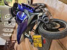 https://riyasewana.com/uploads/yamaha-r15-22929274042.jpg