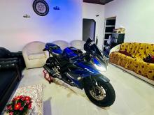 Yamaha R15 2019 Motorbike