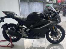 https://riyasewana.com/uploads/yamaha-r15-2518065222822.jpg