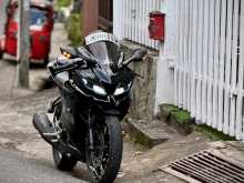 Yamaha R15 2019 Motorbike