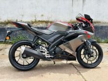 https://riyasewana.com/uploads/yamaha-r15-2912434124401.jpg