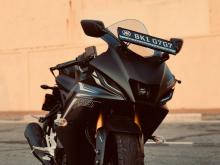 Yamaha R15 2025 Motorbike