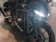Yamaha R15 2019 Motorbike