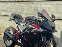 Yamaha R15 2019 Motorbike