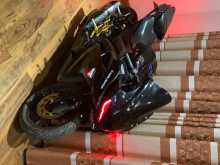 https://riyasewana.com/uploads/yamaha-r15-621325913273.jpg