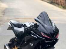 Yamaha R15 2019 Motorbike