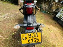 https://riyasewana.com/uploads/yamaha-r15-81758207006.jpg