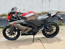 https://riyasewana.com/uploads/yamaha-r15-821492522542.jpg