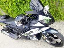 https://riyasewana.com/uploads/yamaha-r15-v2-149544013113.jpg