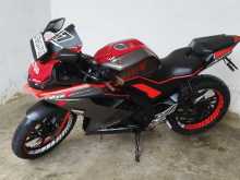 https://riyasewana.com/uploads/yamaha-r15-v3-121303564413.jpg