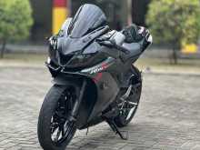 https://riyasewana.com/uploads/yamaha-r15-v3-1817154422373.jpg