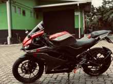https://riyasewana.com/uploads/yamaha-r15-v3-219171413433.jpg
