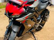 https://riyasewana.com/uploads/yamaha-r15-v3-30918061692.jpg