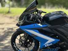 https://riyasewana.com/uploads/yamaha-r15-v3-615021922403.jpg