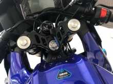https://riyasewana.com/uploads/yamaha-r15-v4-151351274883.jpg