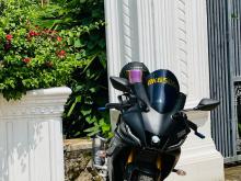 Yamaha R15 V4 2025 Motorbike