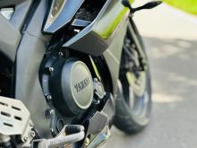 https://riyasewana.com/uploads/yamaha-r15-version-1413453519265.jpg
