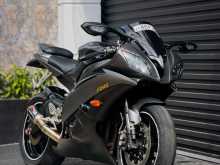 Yamaha R6 2012 Motorbike