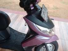 https://riyasewana.com/uploads/yamaha-ray-101117511164.jpg