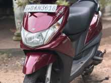Yamaha Ray 2013 Motorbike