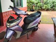 Yamaha Ray 2013 Motorbike