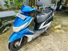 Yamaha Ray 2013 Motorbike
