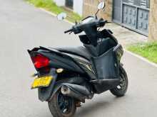 https://riyasewana.com/uploads/yamaha-ray-1516393013862.jpg
