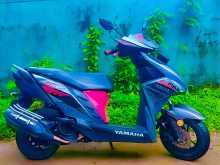 Yamaha Ray 2019 Motorbike