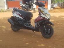Yamaha Ray 2014 Motorbike