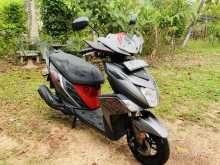 Yamaha Ray 2020 Motorbike