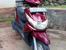 Yamaha Ray 2014 Motorbike