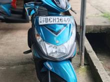 Yamaha Ray 2015 Motorbike