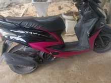 Yamaha Ray 2013 motorcycle