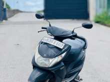 Yamaha Ray 2014 Motorbike