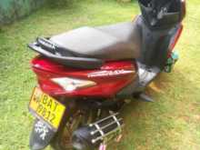 https://riyasewana.com/uploads/yamaha-ray-21533324053.jpg